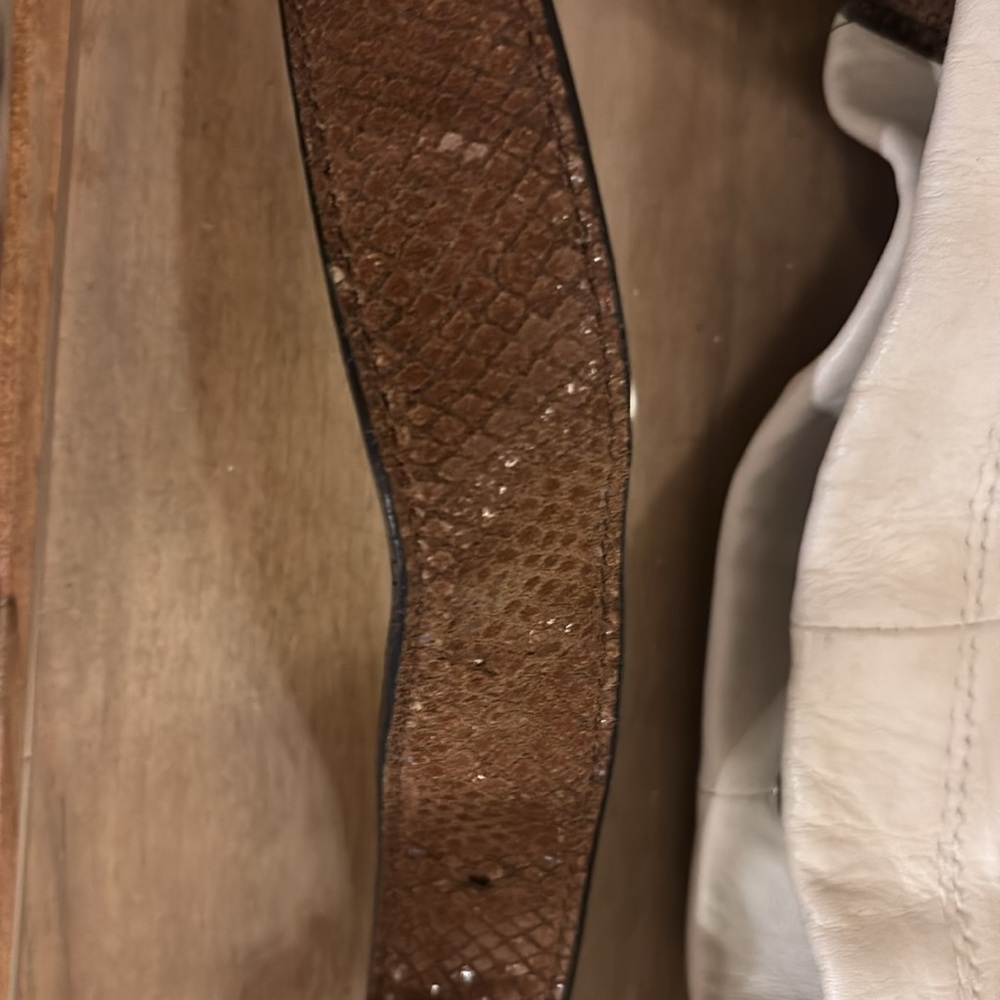 Off white Coach leather bag - Picture 7 of 9